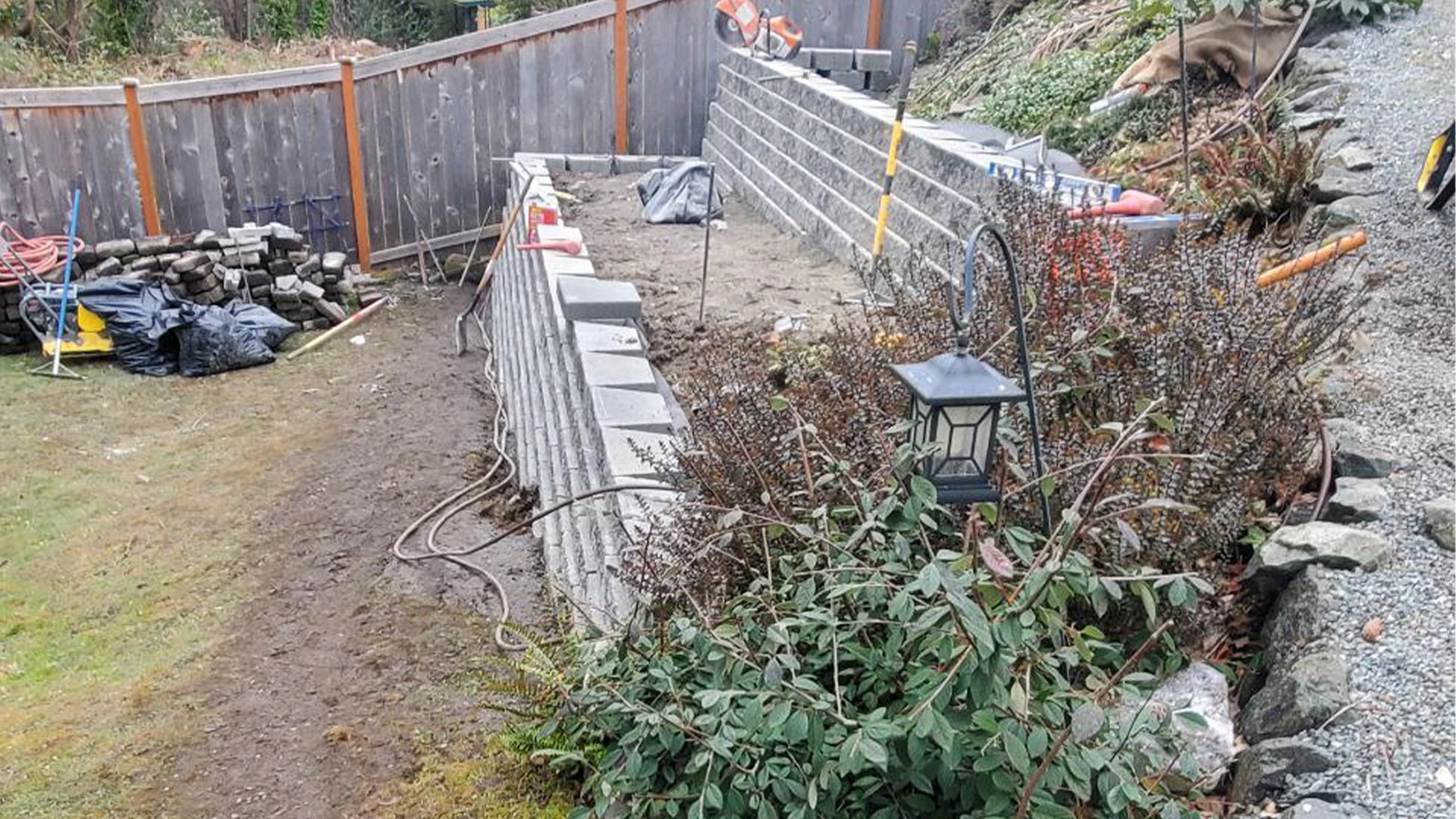 Backyard Retaining Wall in Washington by Ecua Landscaping, photo 5 of 9
