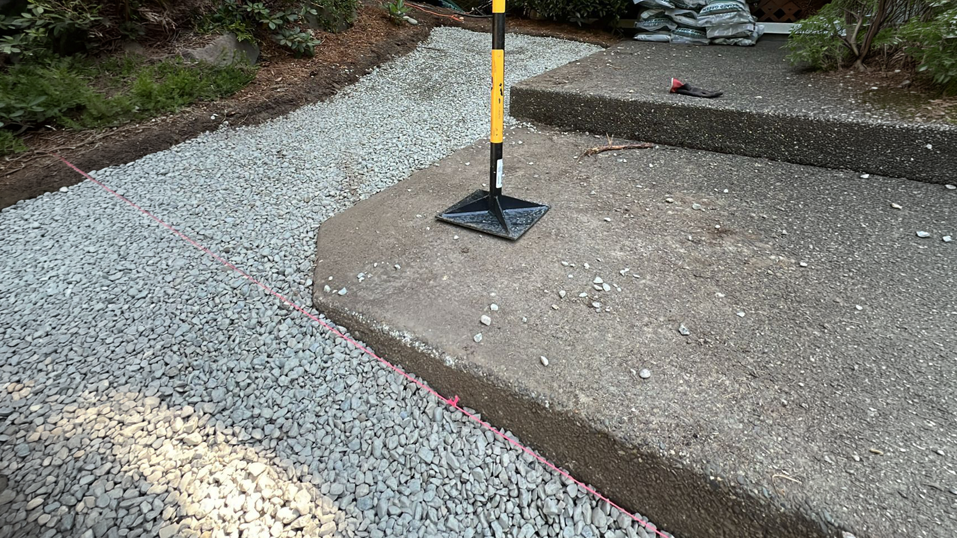 Garden Cleanup & Landscape Refresh in Washington by Ecua Landscaping, photo 5 of 9